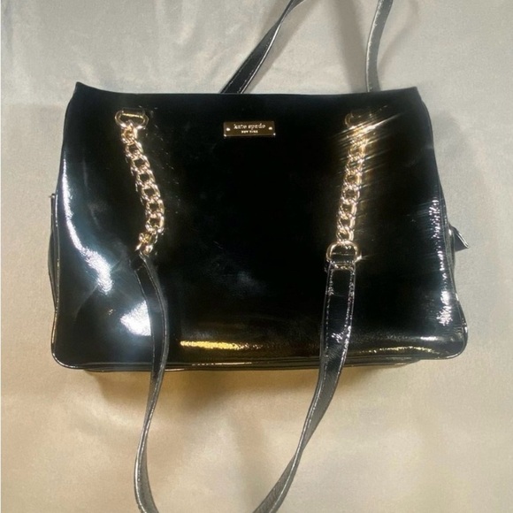 Kate ♠️ Spade New York Handbags - Kate Spade Black Patent Leather Tote with Gold Chain for any occasion